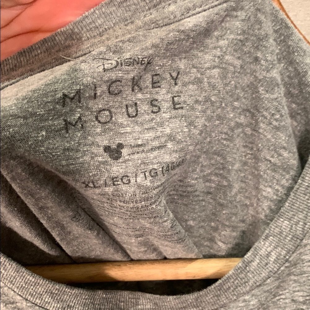 Gray Mickey Mouse graphic T-Shirt soft and broken in perfect for Disney vacation - Picture 5 of 6